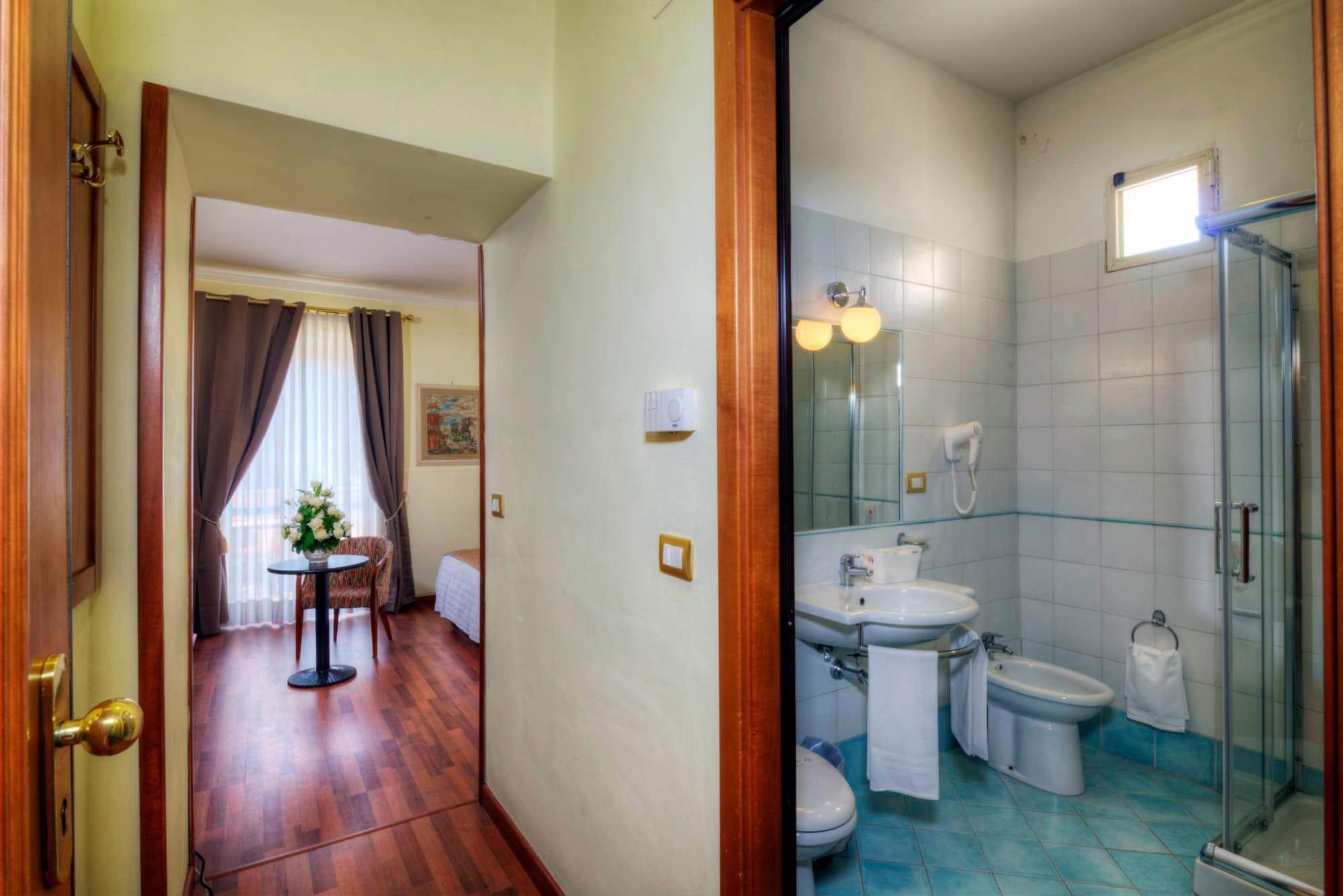 Hotel Dei Principati Baronissi Buitenkant foto